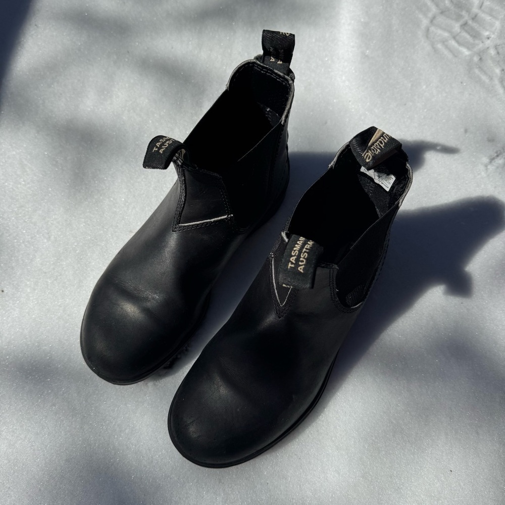 Blundstone Black Leather Combat Boots